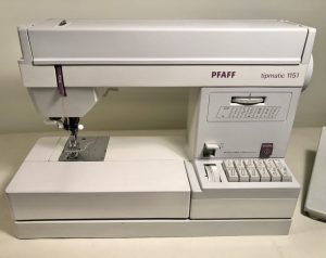 PFAFF Tipmatic 1151 Sewing Machine PFAFF Tipmatic 1151 Sewing Machine